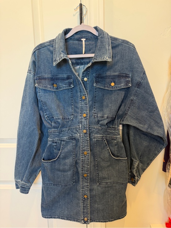 Free People Dresses & Skirts - Free People Bo Denim Button-Front Dress in Washed Blue Sz: XS